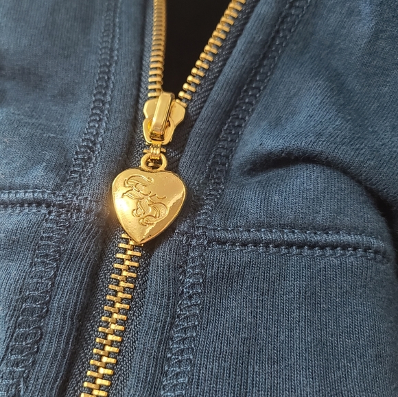 Twisted Heart Hoodie Woman (Small) NWT! Make offer! - Picture 6 of 9